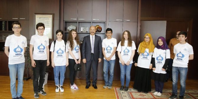 Sultangazi Eğitime Destek Akademisinden 9 Teog Birincisi