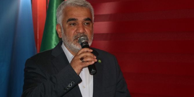 Adana’da, Hüda Par’dan İftar Yemeği