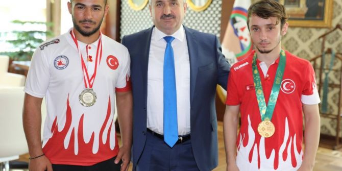 Başkan Baran, Şampiyonları Ödüllendirdi