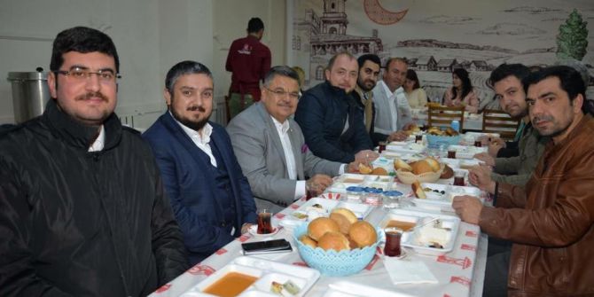 Ak Parti Bilecik İl Başkanı Fikret Karabıyık Sahur Programına Katıldı