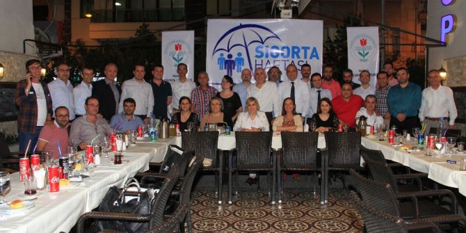 Sigorta Acenteleri İftarda Buluştu