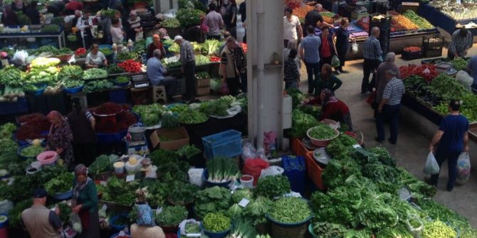 Halk Pazarı Boş Kaldı