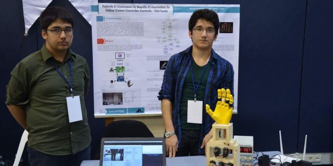 Lise Öğrencilerinden, Titremeden Uzaktan Dokunan Biyonik El