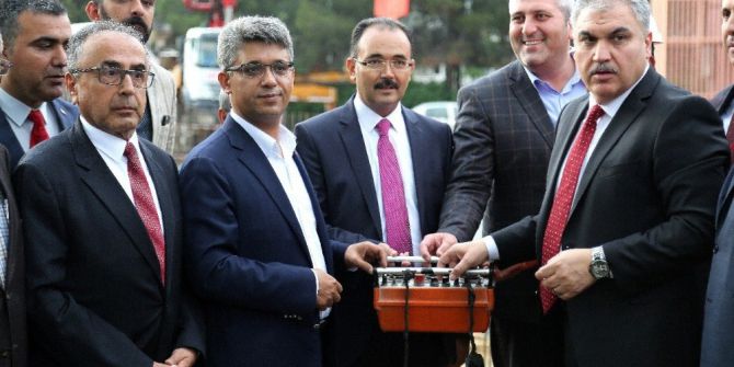 Uşak Aile Sosyal Politikalar İl Müdürlüğü Binasının Temeli Atıldı