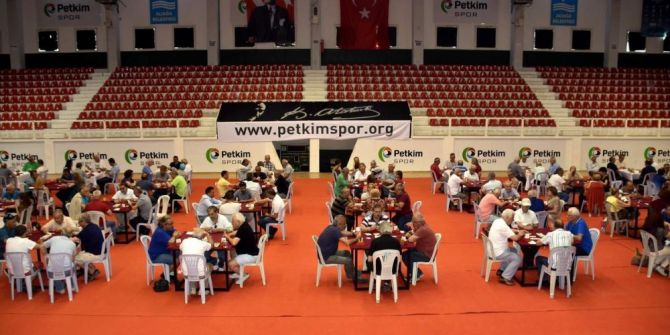 Aliağa’da 4. Briç Buluşmaları Başladı