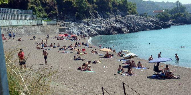 Ramazan Ayında Plajlar Boş Kaldı