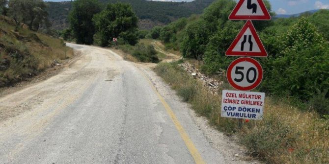 Yol Kenarındaki Tehdit Levhaları Tepki Çekti