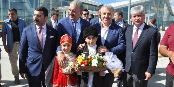 Bakan Arslan Kars’ta