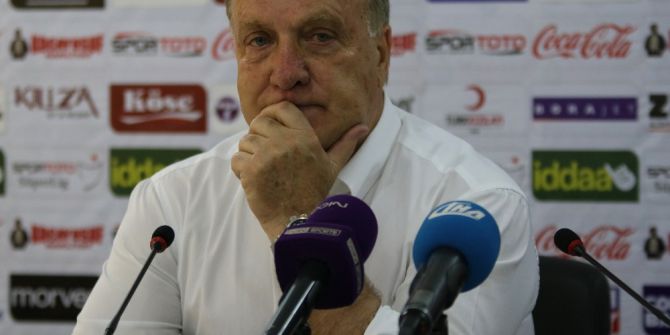 Advocaat: "Şampiyonluk İçin Yeterli Değildik"
