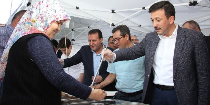 Dağ, Mendereslilerle İftar Yaptı