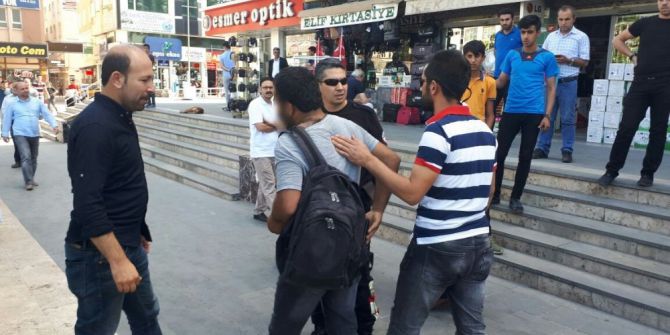 Sırt Çantalı Şüpheli Şahıs Polisi Alarma Geçirdi