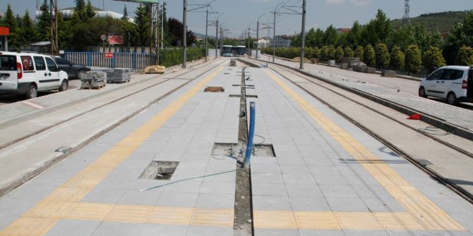 Tramvay Durakları Engellilere Uygun Olarak Yapılıyor