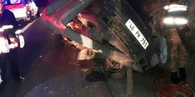 Bariyerlere Saplanan Aracın Sürücüsü Hayatını Kaybetti