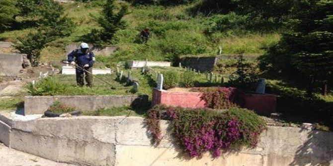 Kozlu’da Mezarlıklar Temizlendi