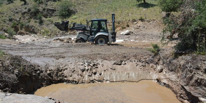 Yeraltı Suları Kuruyan Mahalleye Yeni Sondaj