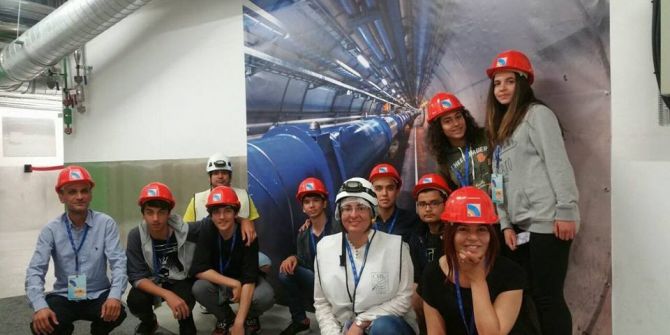 Mersinli Lise Öğrencileri Avrupa Uzay Üssünü Gezdi