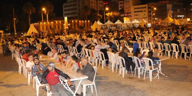 Milletvekili Cevheri, Haliliye Belediyesinin Sahur Sofrasına Konuk Oldu