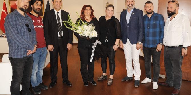 Şampiyon Beşiktaşlılardan Başkan Çerçioğlu’na Teşekkür