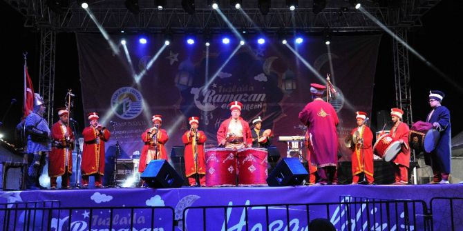 Tuzla’da Ramazan Geceleri Tuzla Marina’da Yaşanıyor