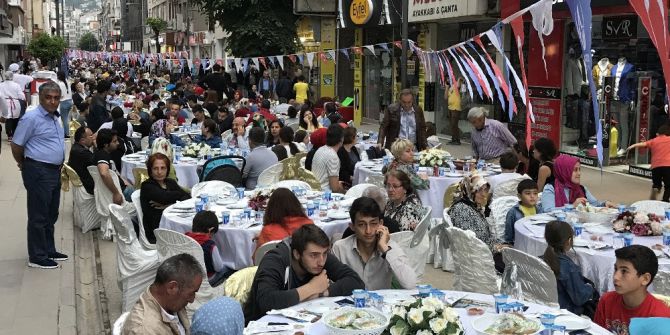 Cadde Boyu İftar
