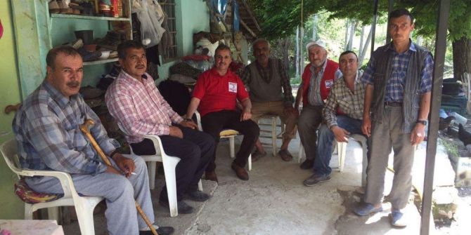 Şaphane’de 200 Aileye Gıda Yardımı