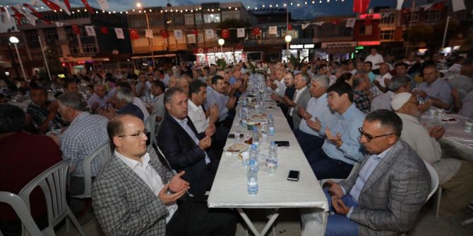 Başkan Türel İftarını Serik’te Açtı