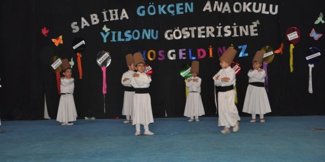 Mardin’de Miniklerin Yılsonu Gösterisi