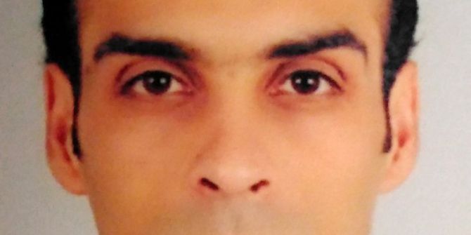 Cadde Üzerinde Fenalaşan Şahıs Hayatını Kaybetti