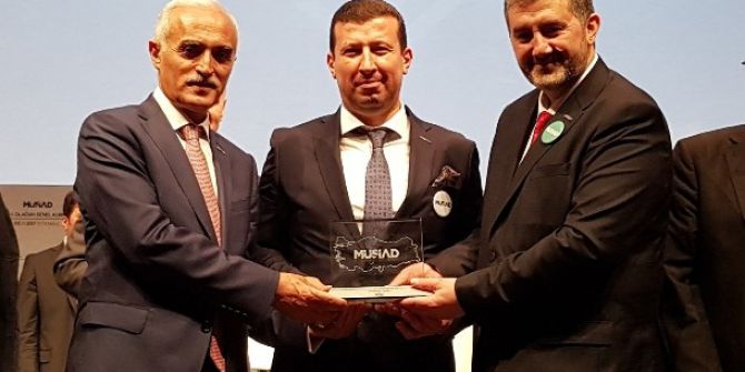 Müsiad İzmir’e Teşekkür Plaketi