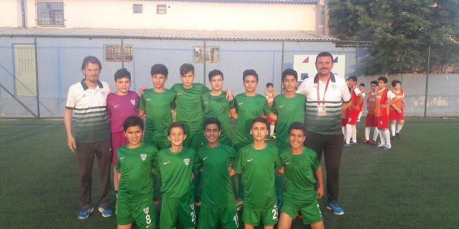 Manisa Bbsk U13 Takımından Play-off Başarısı