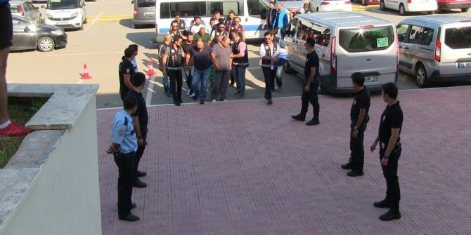 Muğla Merkezli Göçmen Kaçakçılığı Operasyonunda 13 Kişi Adliyede