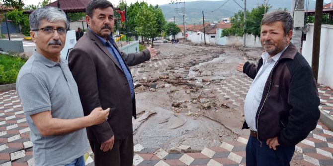 Selin Ardından Çamur Tabakası Kaldı