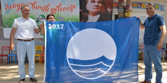 Başkan Uysal, Mavi Bayrakları Teslim Aldı