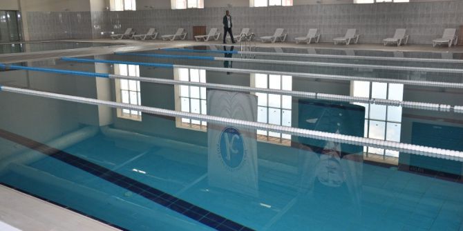 Kafkas Üniversitesi Olimpik Yüzme Havuzu’na Kavuştu