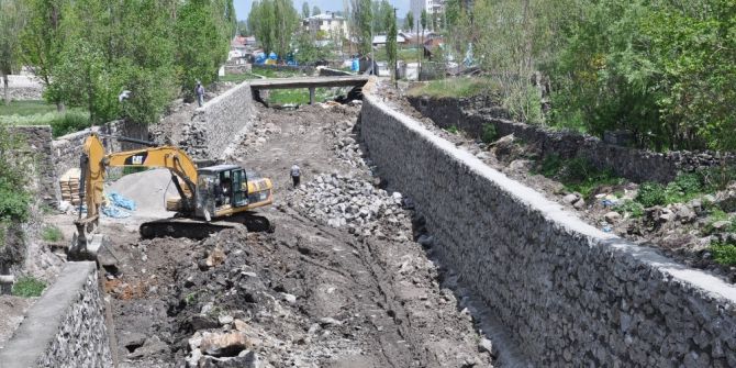 Bayrampaşa Deresi Islah Ediliyor