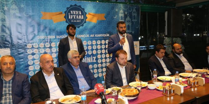 Erzurum Ak Parti Gençlik Kollarından, Ahde Vefa İftarı
