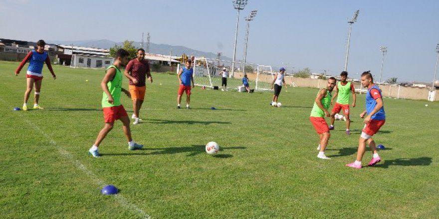 Siyah İnciler Denizli Maçına Hazır