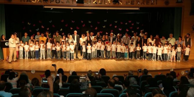 Kreş Öğrencileri Kep Attı