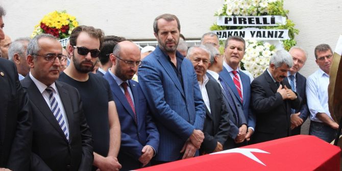 Sefa Sirmen’in Ağabeyi Son Yolculuğuna Uğurlandı