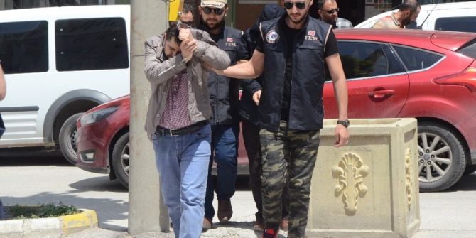 Jandarma Mahrem İmamları Yakalandı