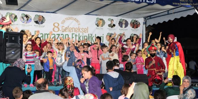 Başiskele Sahilinde Sahne Çocukların