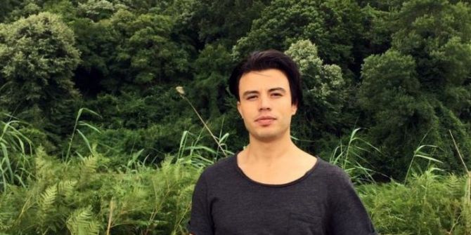 Şemdinli’de Görev Yapan Doktor Evinde Ölü Bulundu