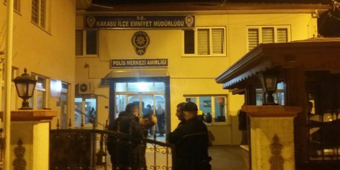 Eğlence Mekanına Yapılan Baskında 4 Yabancı Uyruklu Kadın Gözaltına Alındı