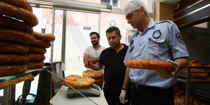 Bayraklı’da Fırınlara Hijyen Denetimi