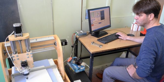 Lise Öğrencileri Kendi Cnc Tezgahını Üretti