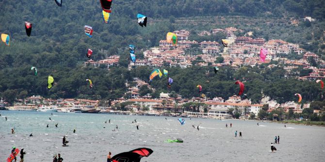 Su Üstündeki Özgürlük