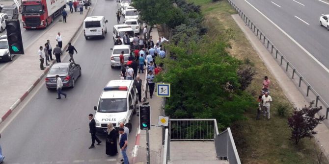 bonzainin Etkisindeki Genç Tem Otoyolu Kenarına Yattı
