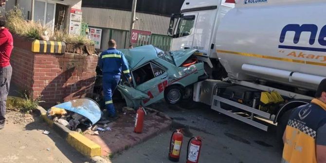 Trabzon’da Trafik Kazası: 1 Ölü, 1 Yaralı