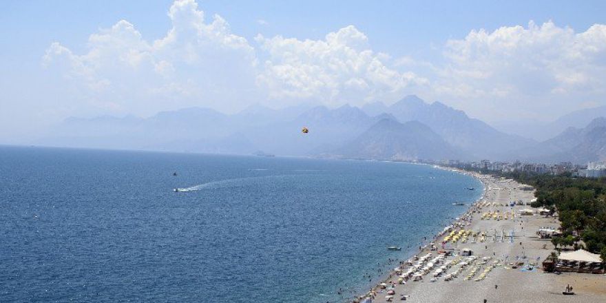 Antalya’da Sıcak Hafta Sonu