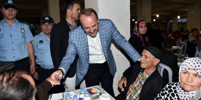 Mamak’ta Mahalle İftarları Sürüyor